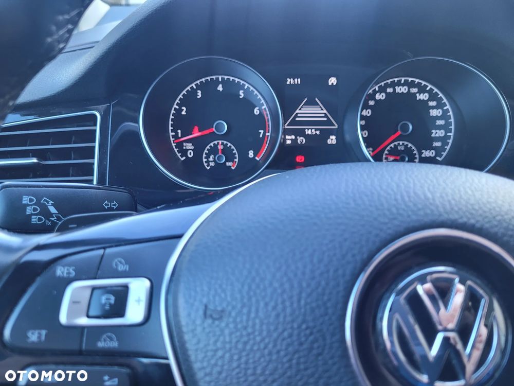 Volkswagen Golf Sportsvan - 18