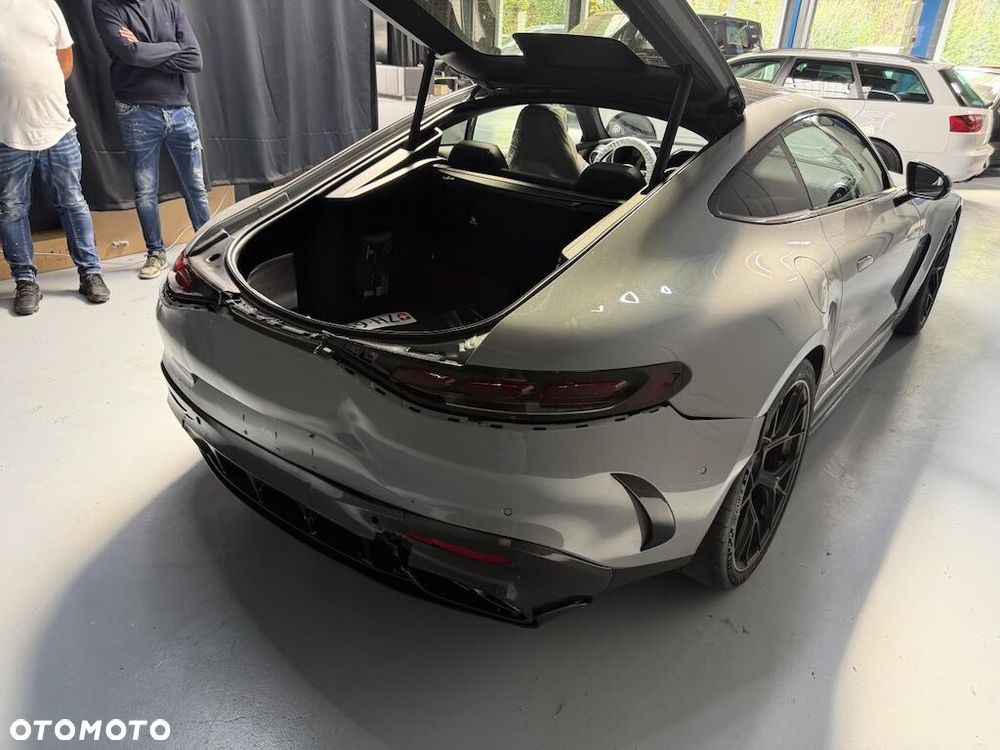 Mercedes-Benz AMG GT 63 PRO 4Matic+ - 3