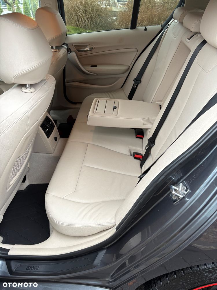 BMW Seria 1 118i - 11