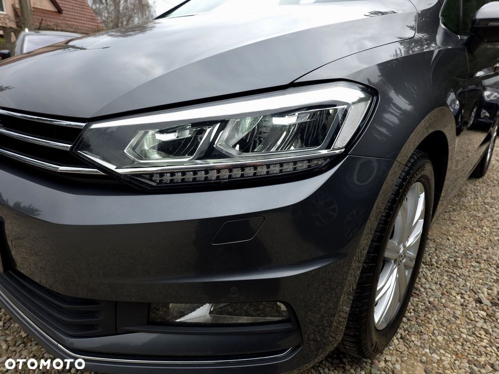 Volkswagen Touran 2.0 TDI BMT Highline - 21