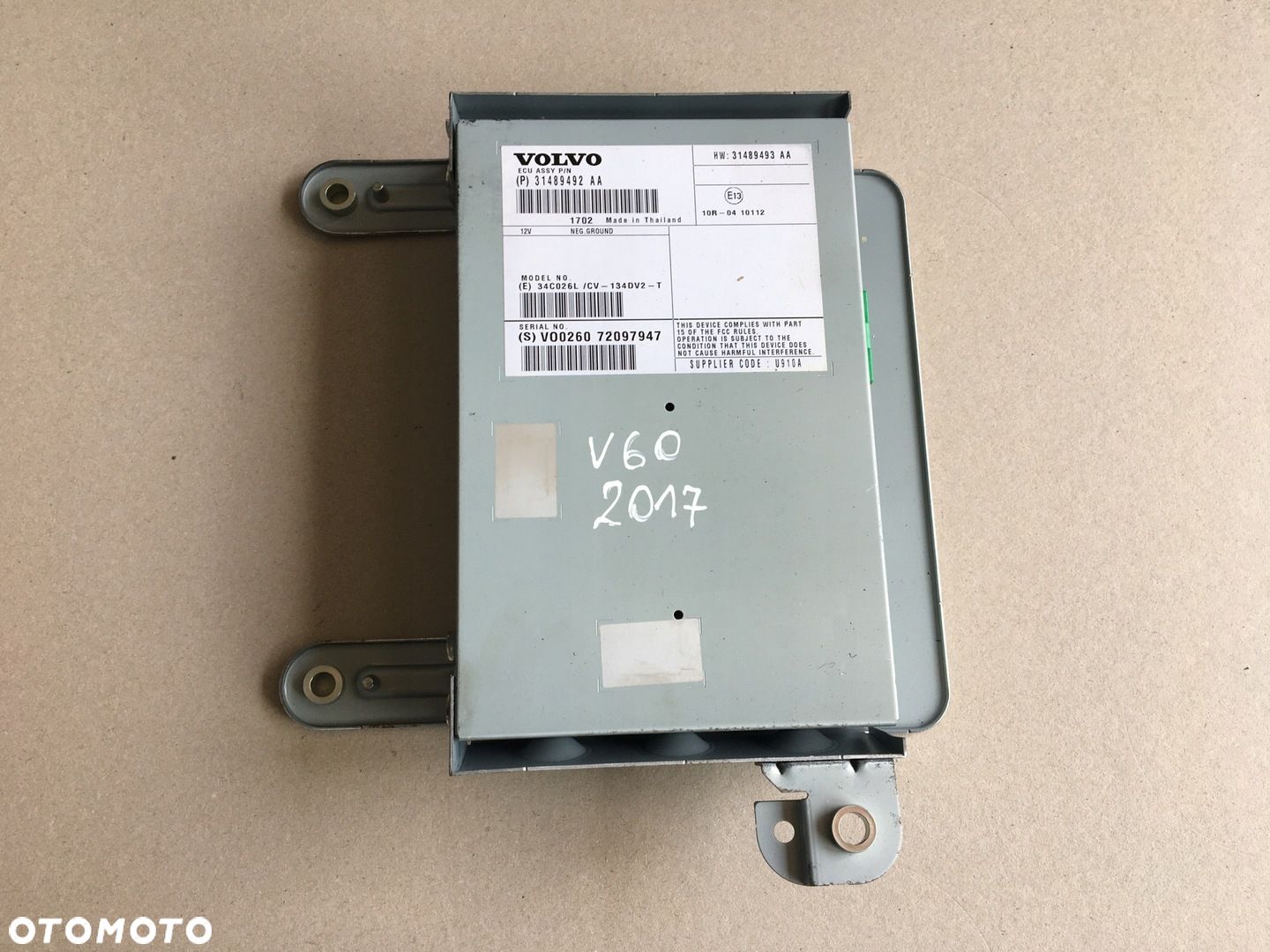 VOLVO V60 I LIFT 13- V40 II S60 II WZMACNIACZ RADIA MODUŁ 31489492AA - 1