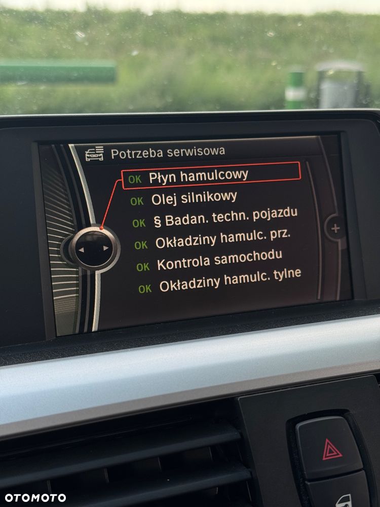 BMW Seria 3 320d - 13