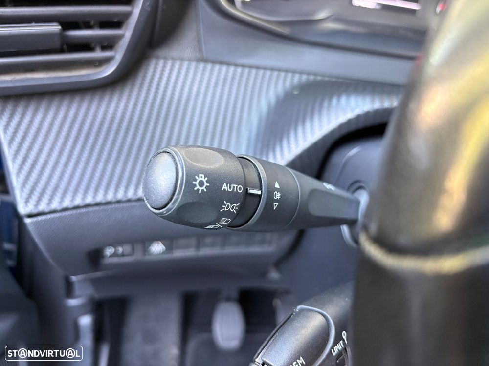 Peugeot 2008 1.5 BlueHDi Active - 12