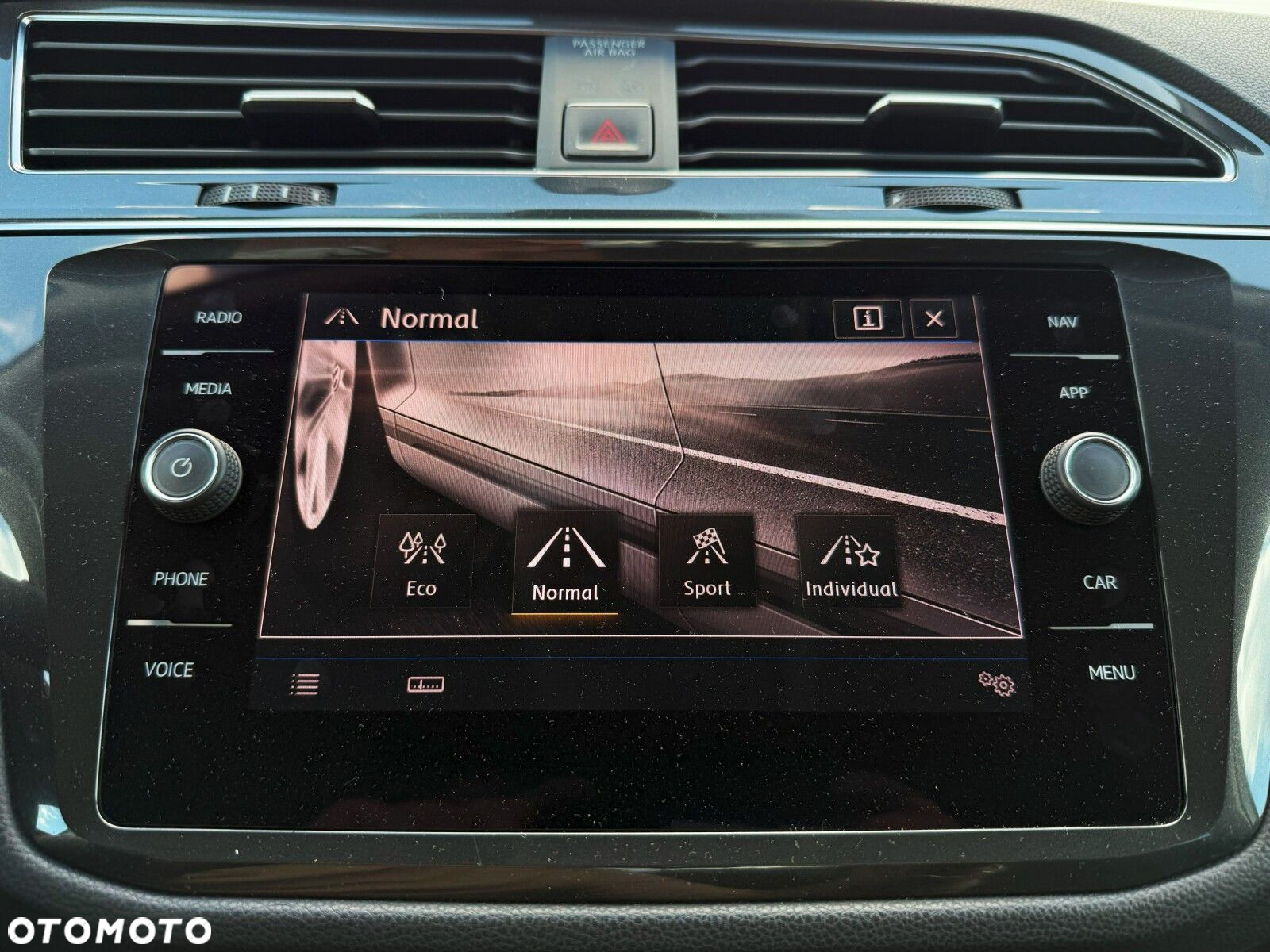 Volkswagen Tiguan Allspace - 24