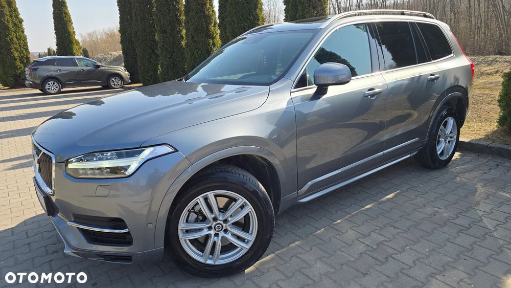 Volvo XC 90 D5 AWD Momentum - 3
