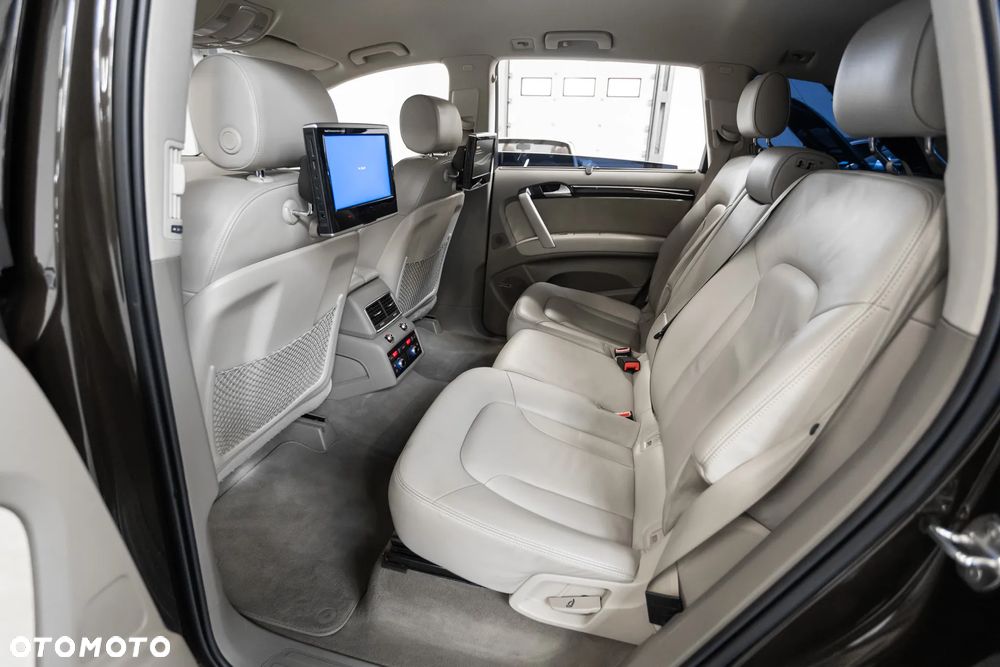 Audi Q7 3.0 TDI DPF Quattro Tiptronic - 11