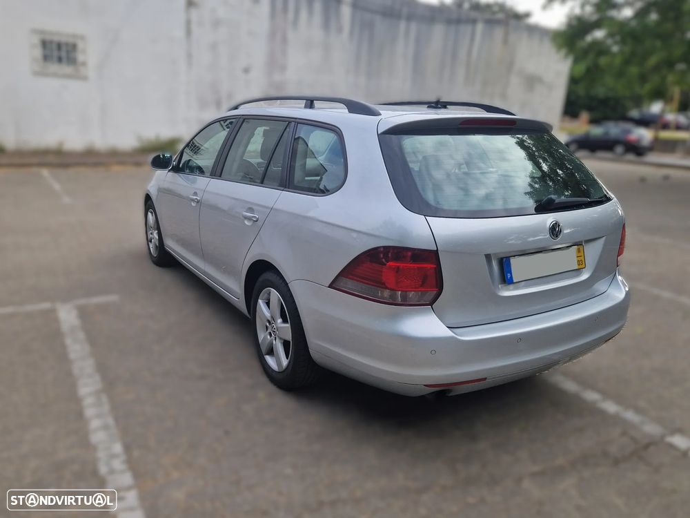 VW Golf Variant 1.6 TDi Highline - 4