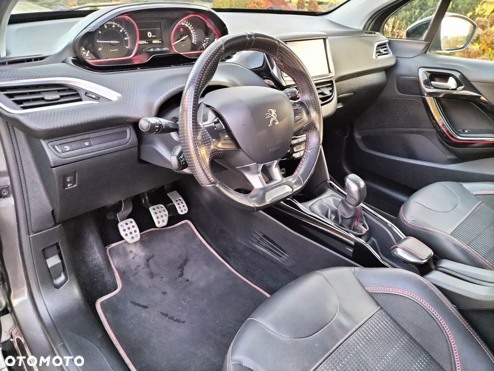 Peugeot 2008 PureTech 110 Stop&Start GT-Line Edition - 21