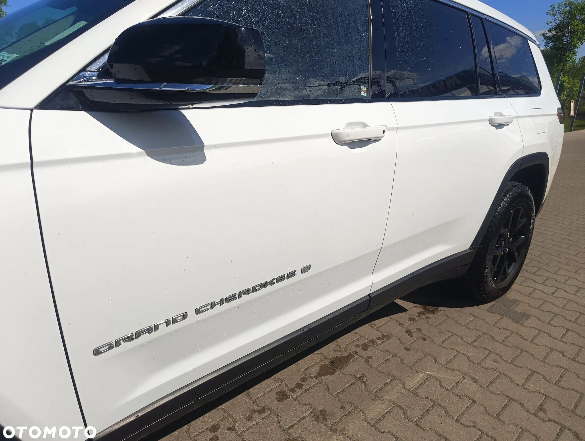 Jeep Grand Cherokee - 9