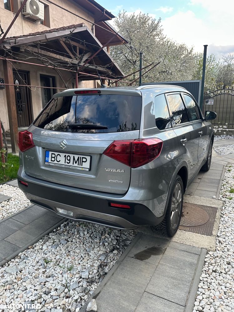 Suzuki Vitara 1.0 ALLGRIP Passion - 3