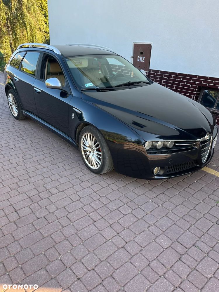 Alfa Romeo 159 - 2