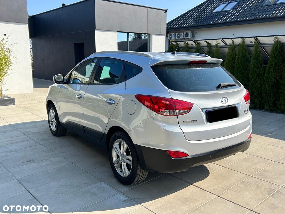 Hyundai ix35 - 11