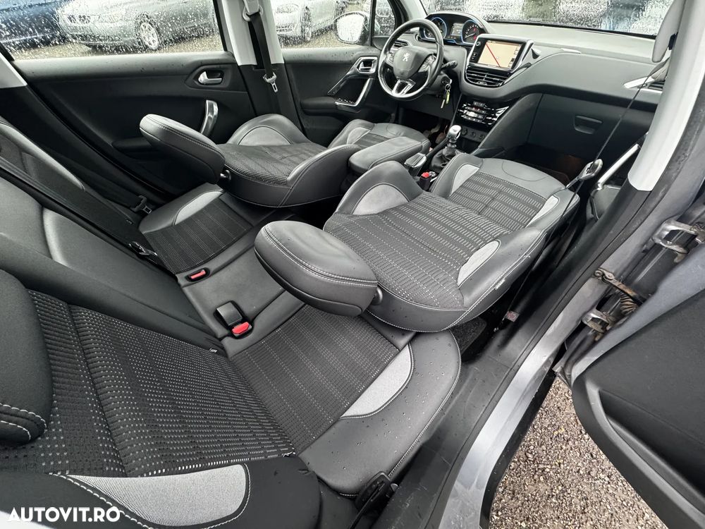 Peugeot 2008 1.6 e-HDi FAP STT Active - 26
