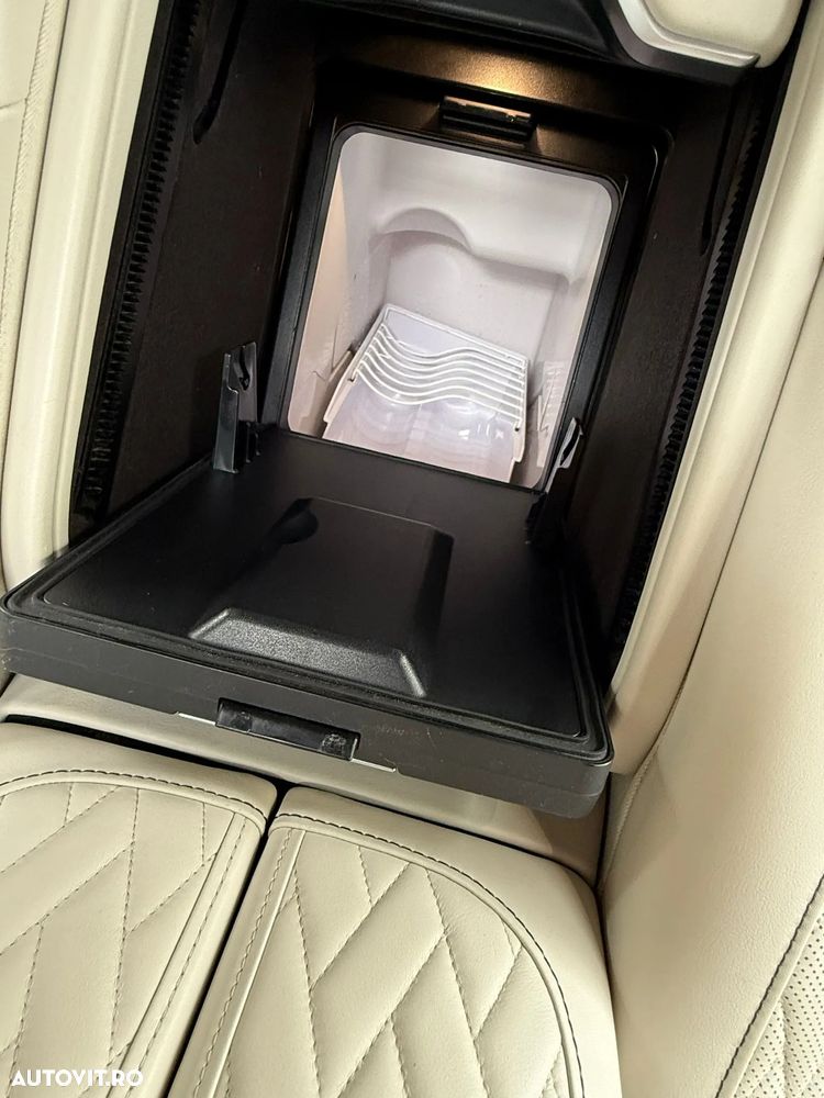 BMW Seria 7 730Ld xDrive - 12