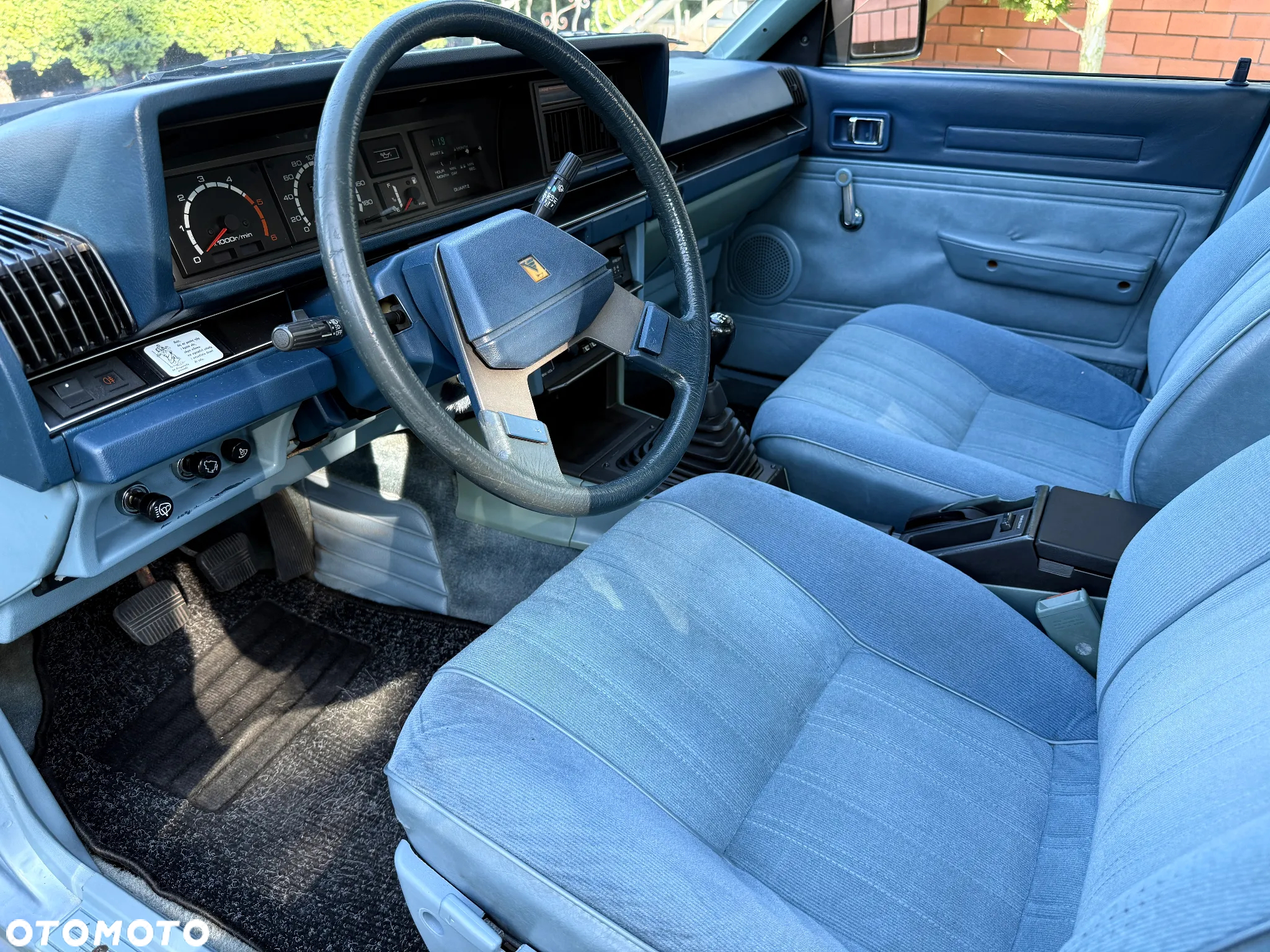 Nissan Bluebird - 6