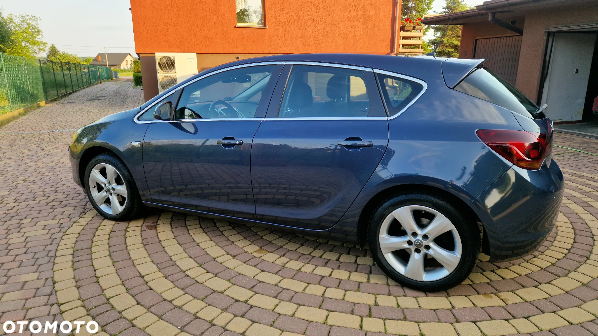 Opel Astra IV 1.4 Sport - 3