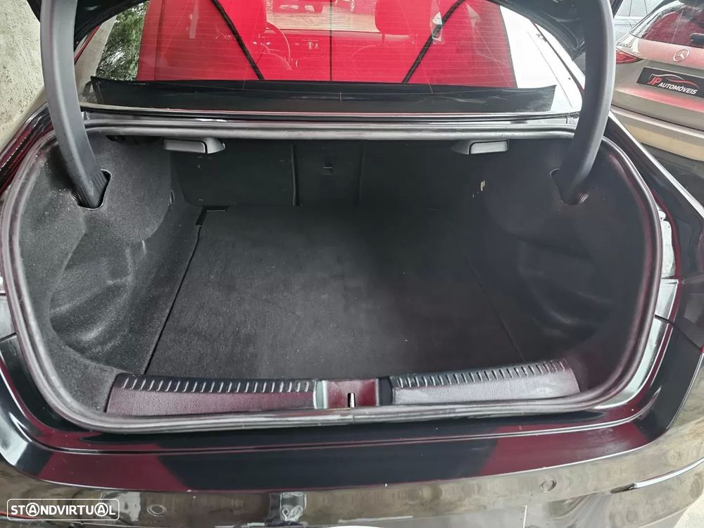 Mercedes-Benz CLA 180 d Progressive - 17