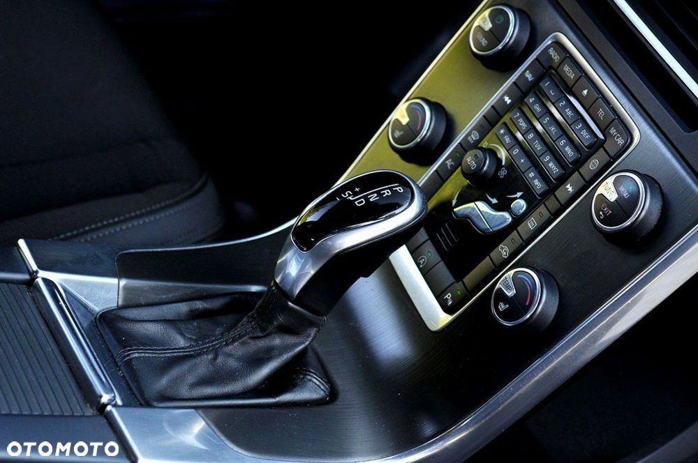 Volvo V60 D3 Geartronic Business Edition - 15