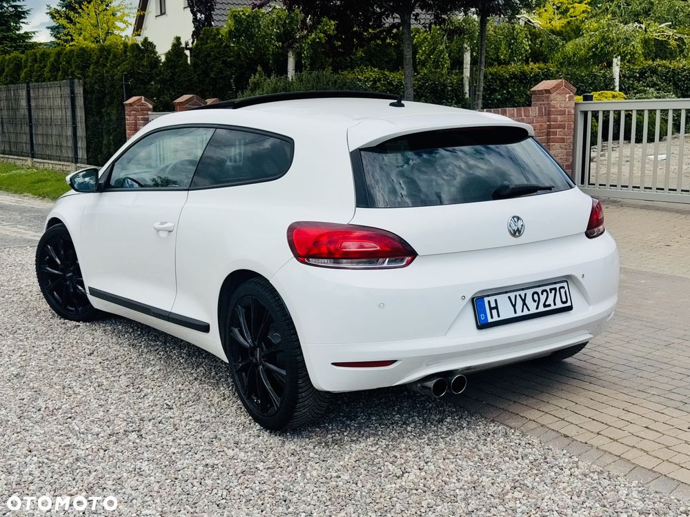 Volkswagen Scirocco 1.4 TSI DSG GTS - 33
