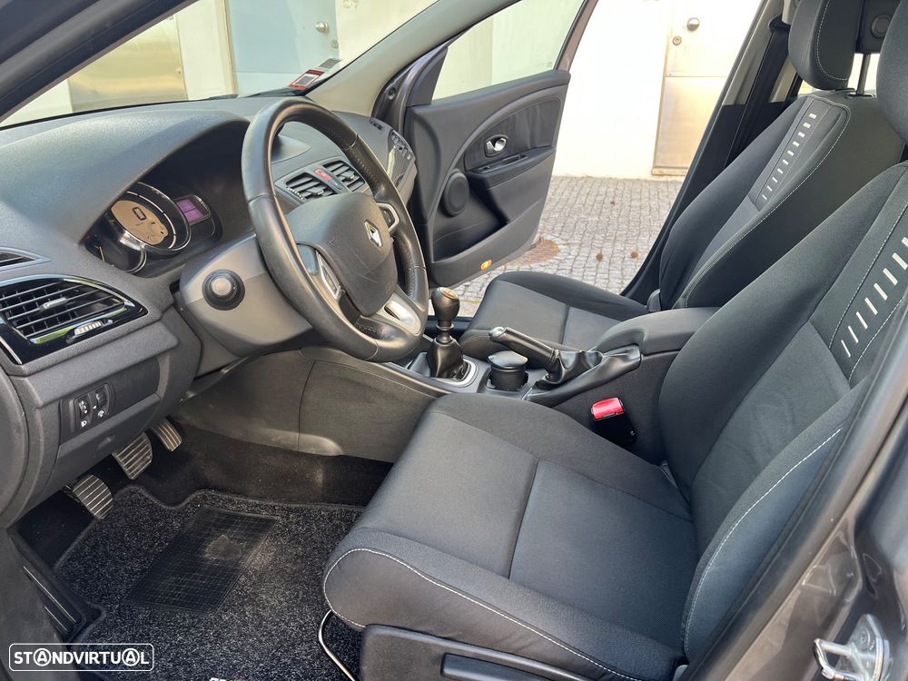 Renault Mégane Sport Tourer 1.5 dCi Dynamique - 5