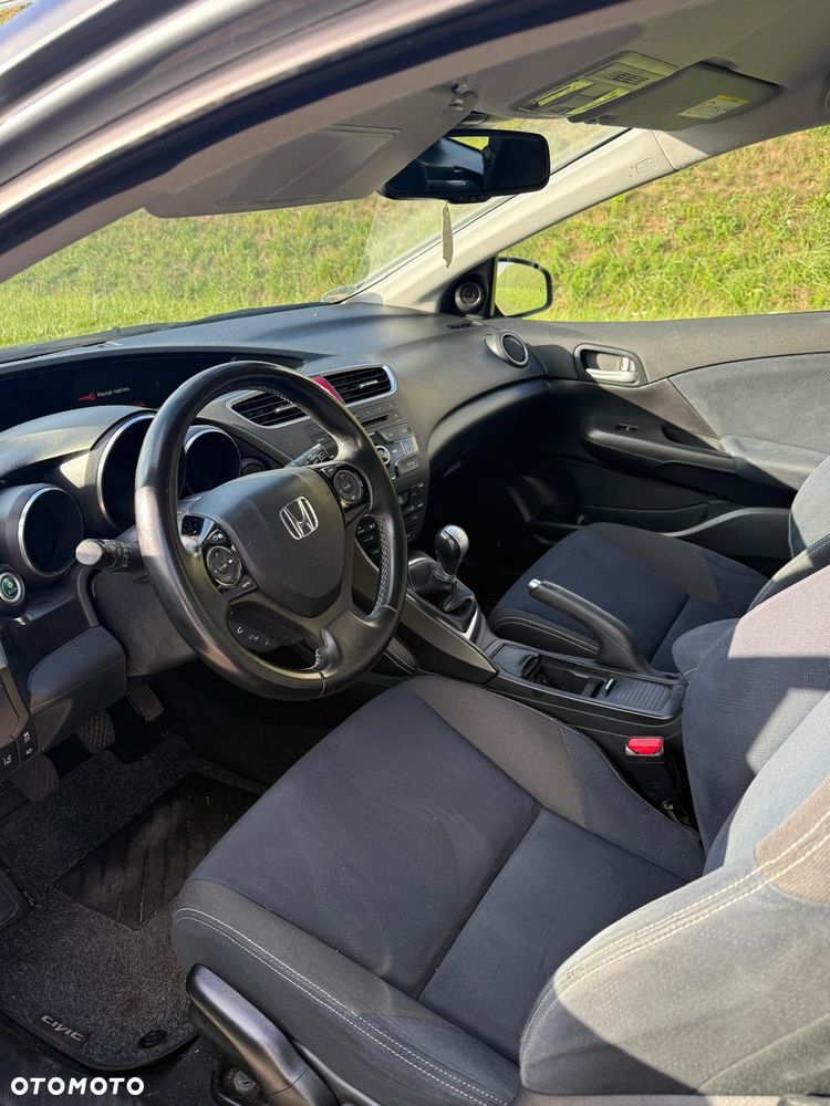 Honda Civic 1.6 i-DTEC Lifestyle - 2