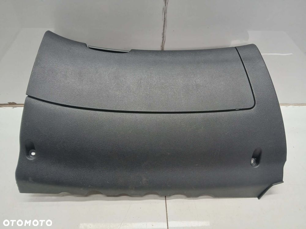 SCHOWEK PASAŻERA PRAWY SKODA OCTAVIA 2 II - 1