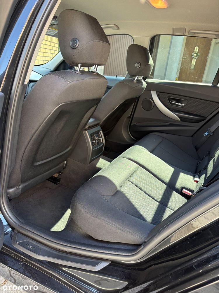 BMW Seria 3 320d Efficient Dynamics Edition Blue Perf Luxury Line - 13