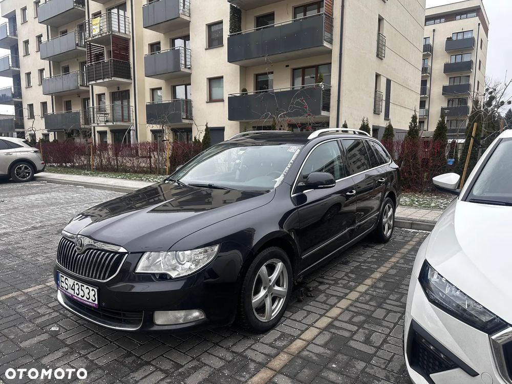 Skoda Superb 2.0 TDI 4x4 Elegance DSG - 3