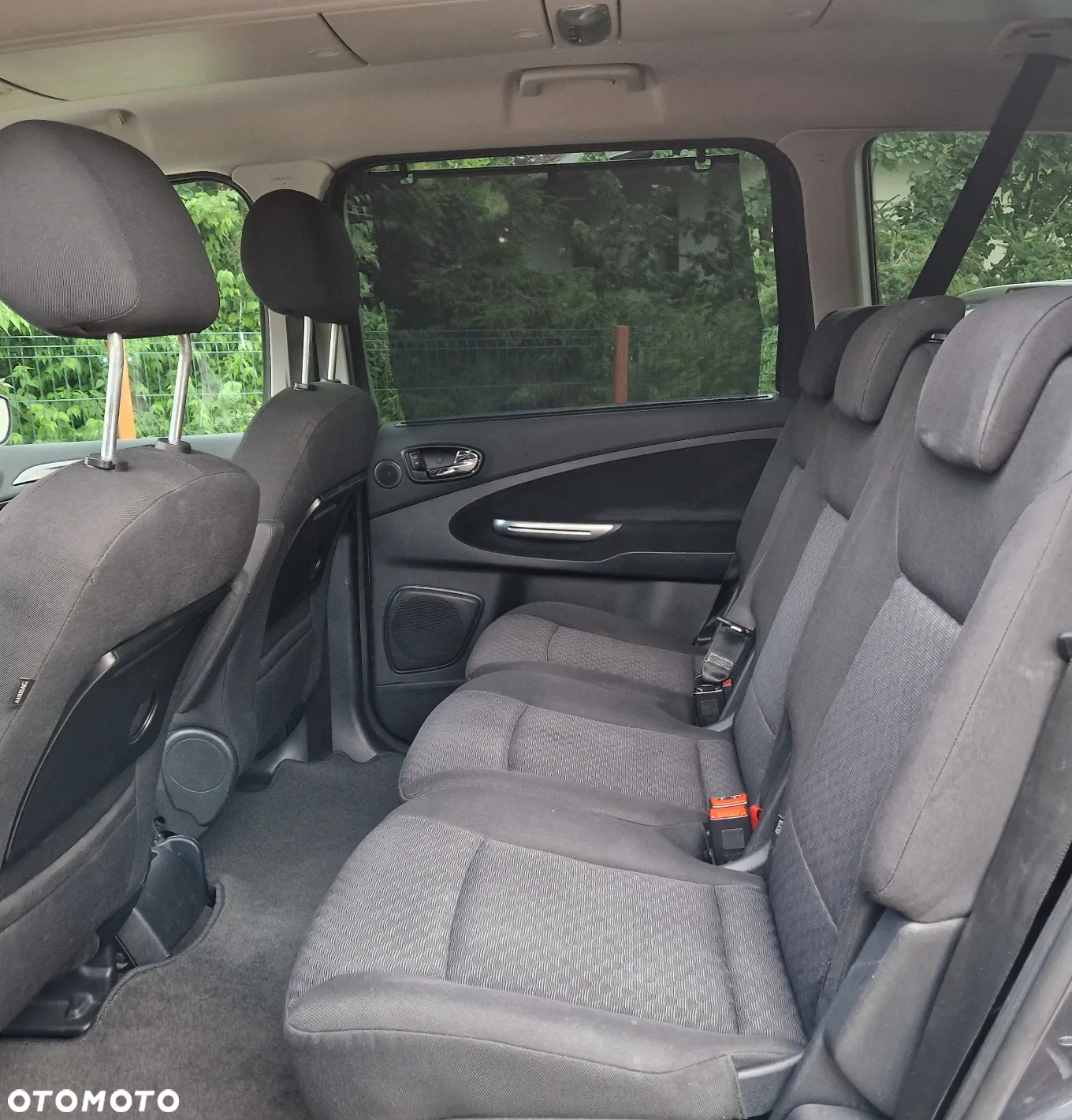 Ford Galaxy 2.0 TDCi Ghia - 25