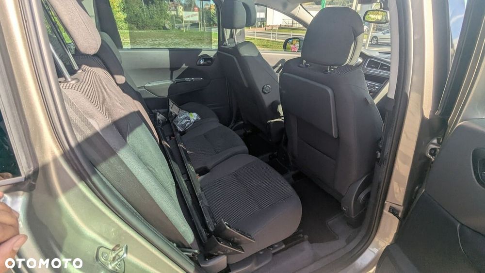 Peugeot 5008 2.0 BlueHDi Allure 7os - 19