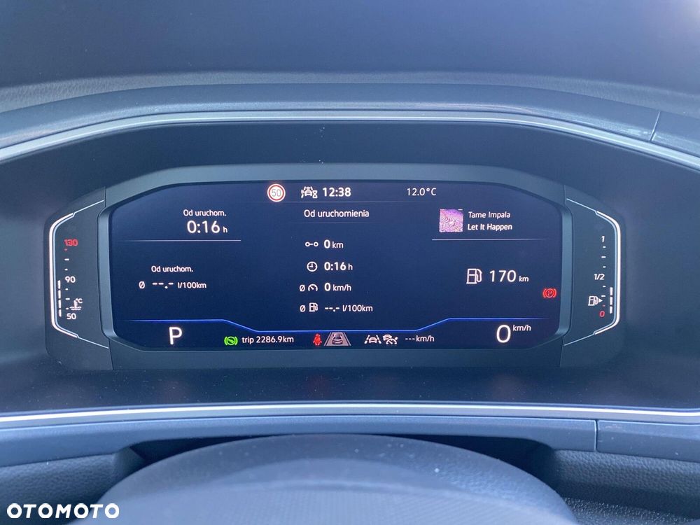 Volkswagen T-Roc - 35