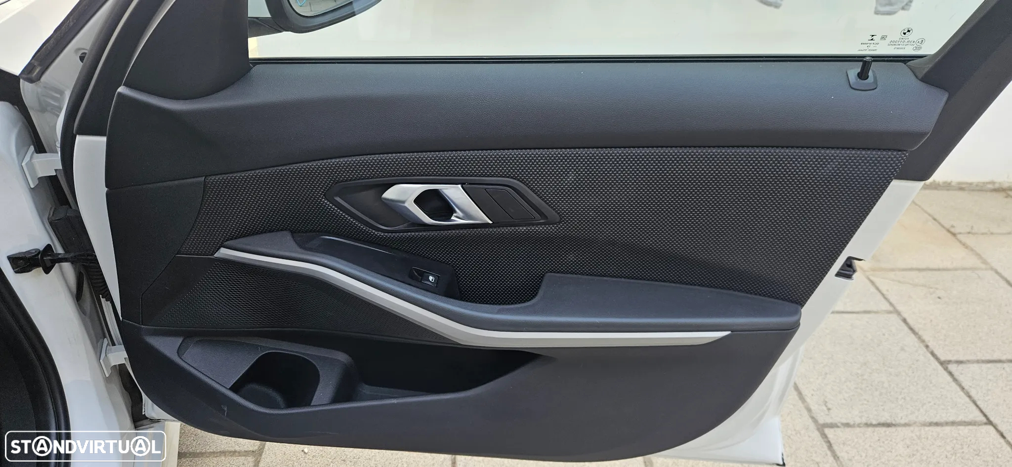 BMW 330 e Auto - 7