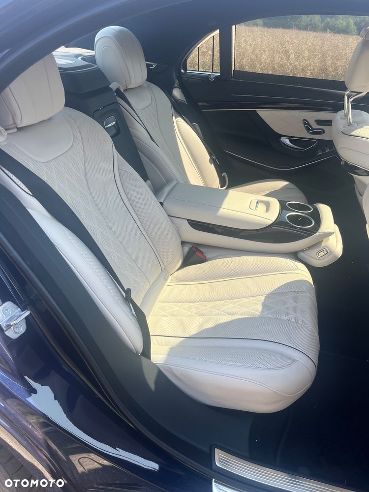 Mercedes-Benz Klasa S 560 4-Matic L 9G-TRONIC - 12