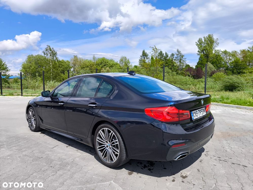 BMW Seria 5 530d xDrive M Sport sport - 28