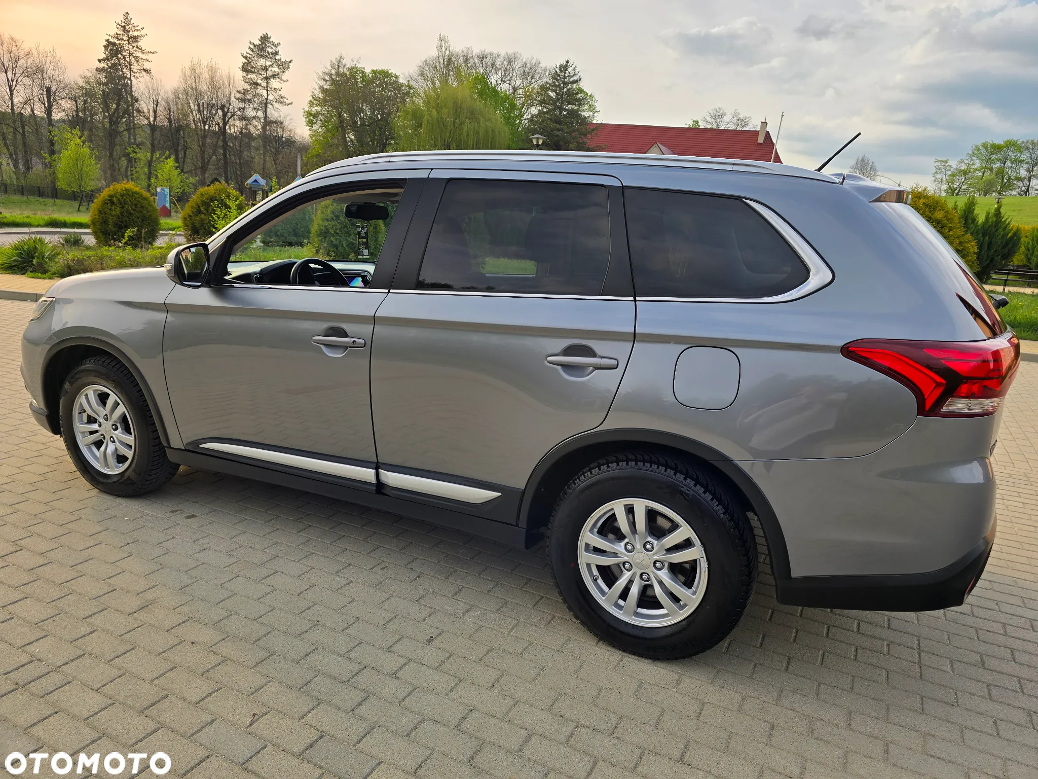 Mitsubishi Outlander 2.0 2WD Edition - 9