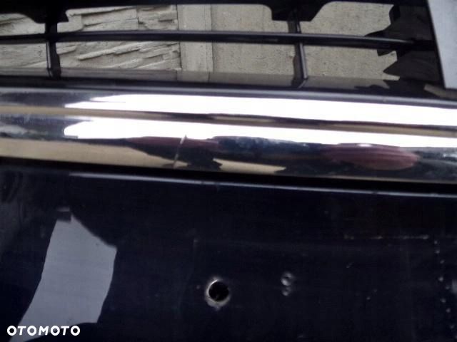 MERCEDES E-KLASA W213  GRILL ZDERZAK - 2