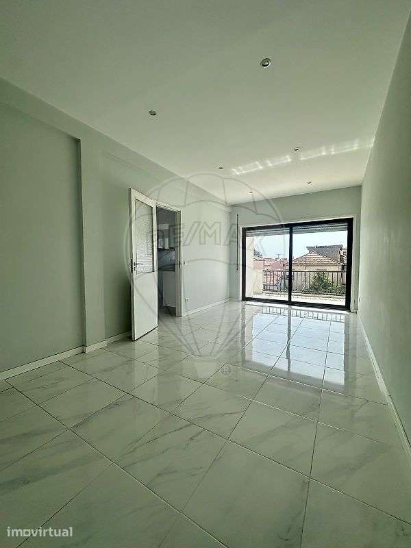 Apartamento T3 para venda - Grande imagem: 2/28