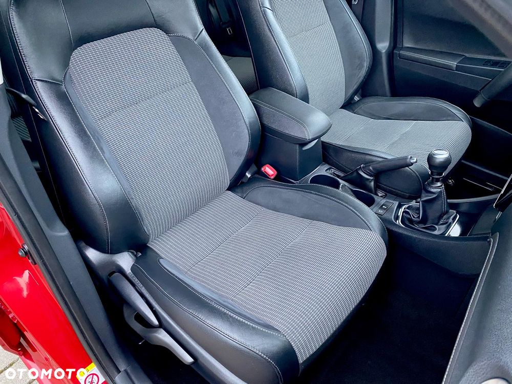 Toyota Auris 1.6 D-4D Edition S+ - 22