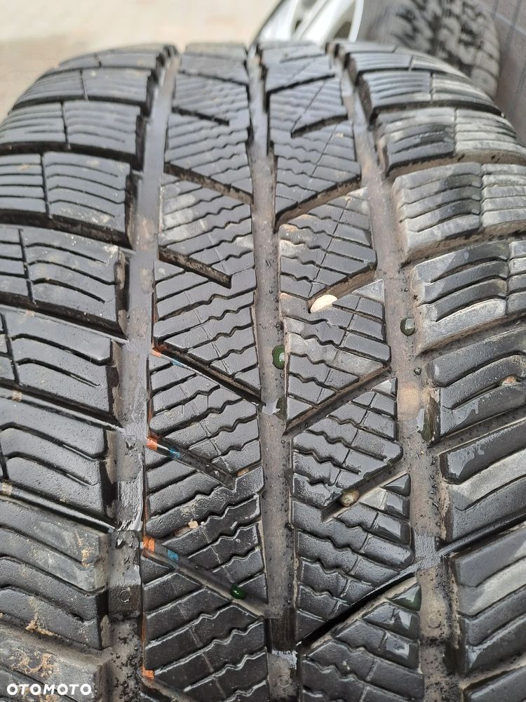 Mercedes-Benz Klasa E 350 CDI BlueEff Avantgarde - 20