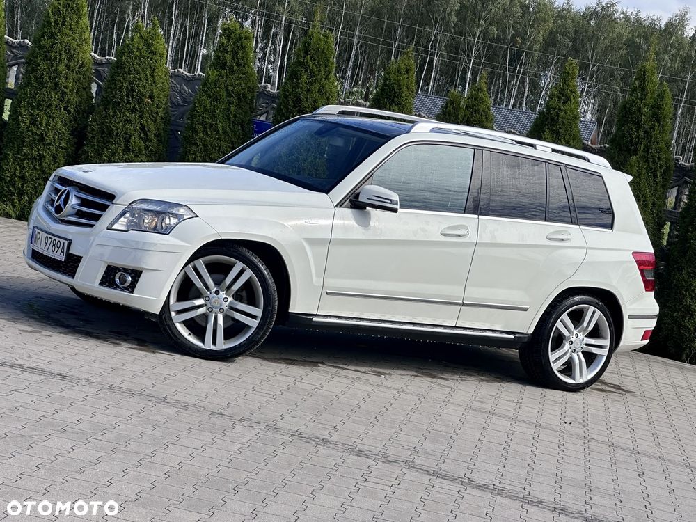Mercedes-Benz GLK 220 CDI DPF 4Matic BlueEFFICIENCY 7G-TRONIC SPORT EDITION - 3