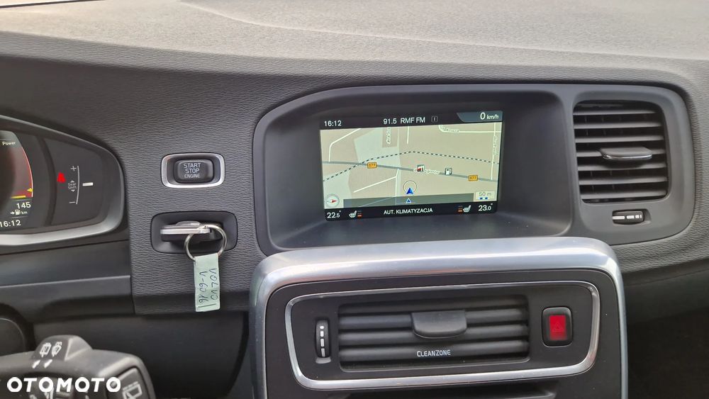 Volvo V60 D2 Kinetic - 11