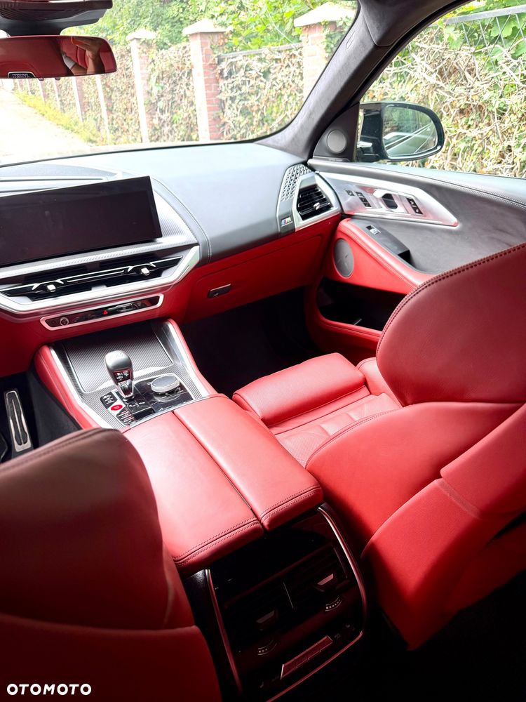 BMW XM - 11