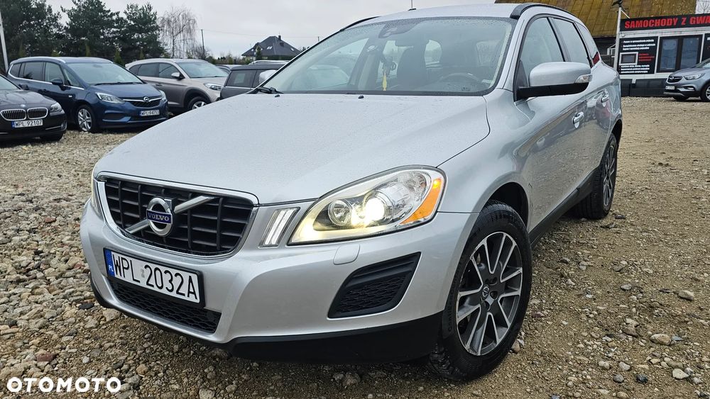 Volvo XC 60 D3 Momentum - 1