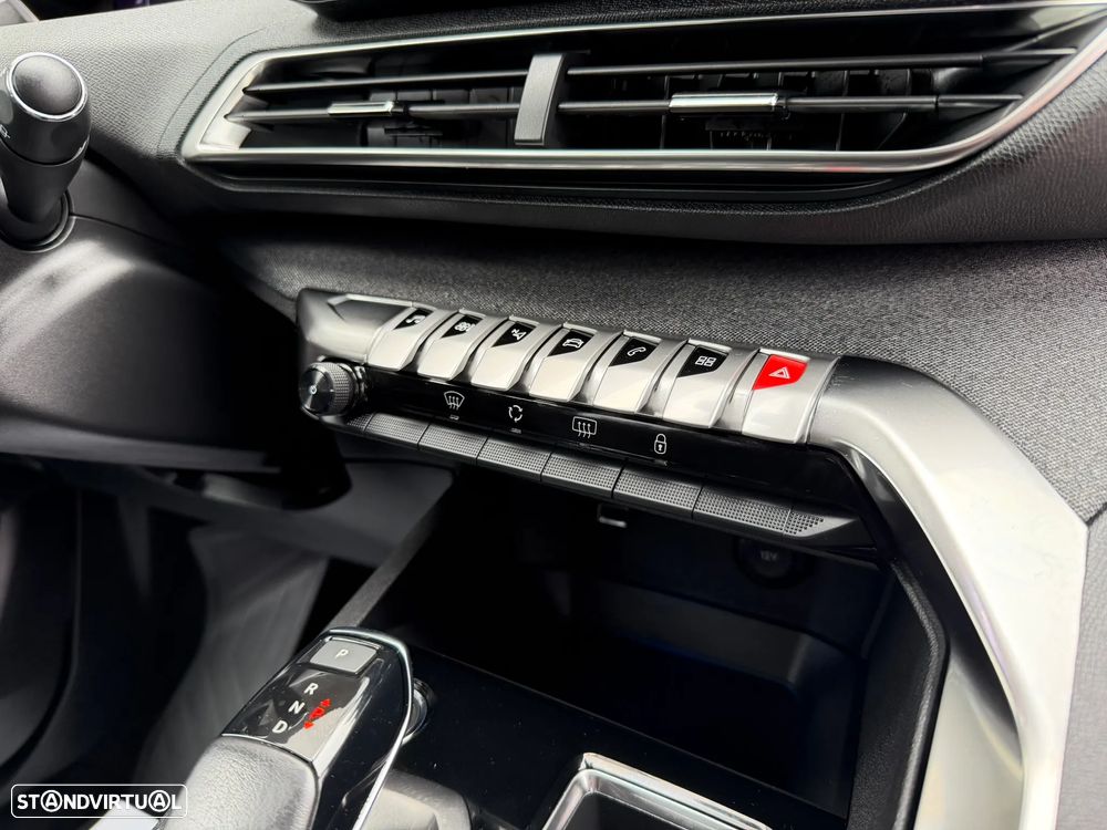 Peugeot 3008 1.5 BlueHDi Allure Pack EAT8 - 3