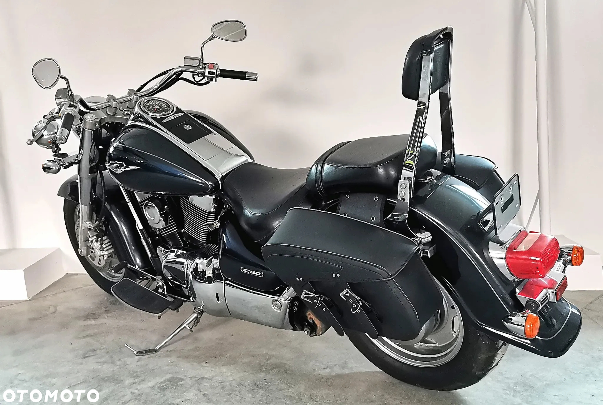 Suzuki VL 1500 Intruder LC - Boulevard C90 - 12