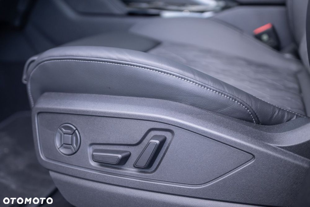 Audi Q5 Sportback - 14