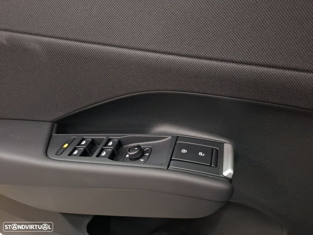 VW T-Roc 1.5 eTSI Trend DSG - 23