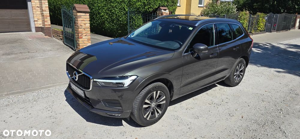 Volvo Xc60 2021 photo 2