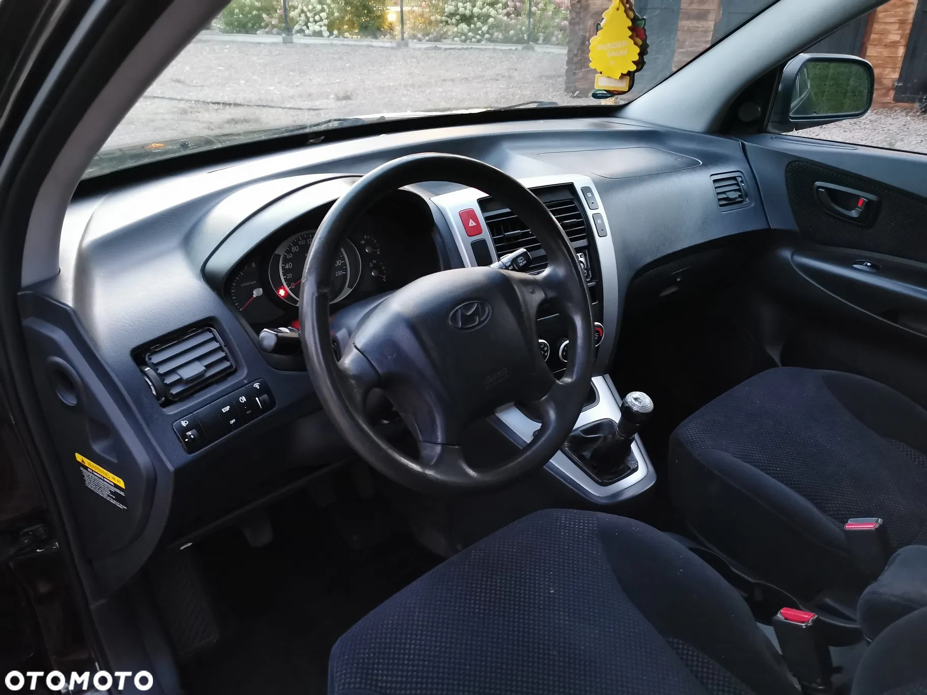 Hyundai Tucson 2.0 Comfort 2WD - 11