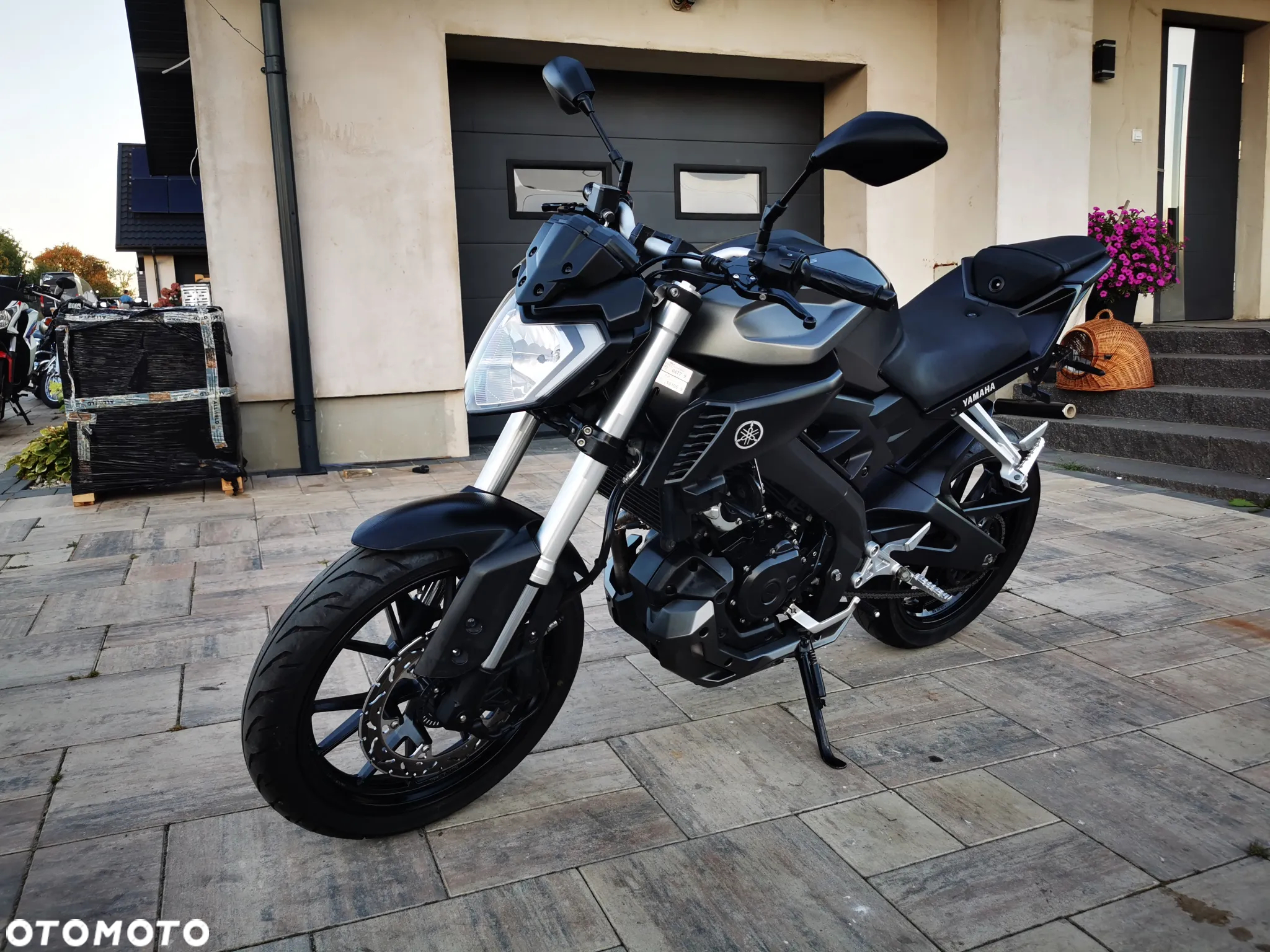 Yamaha MT - 5